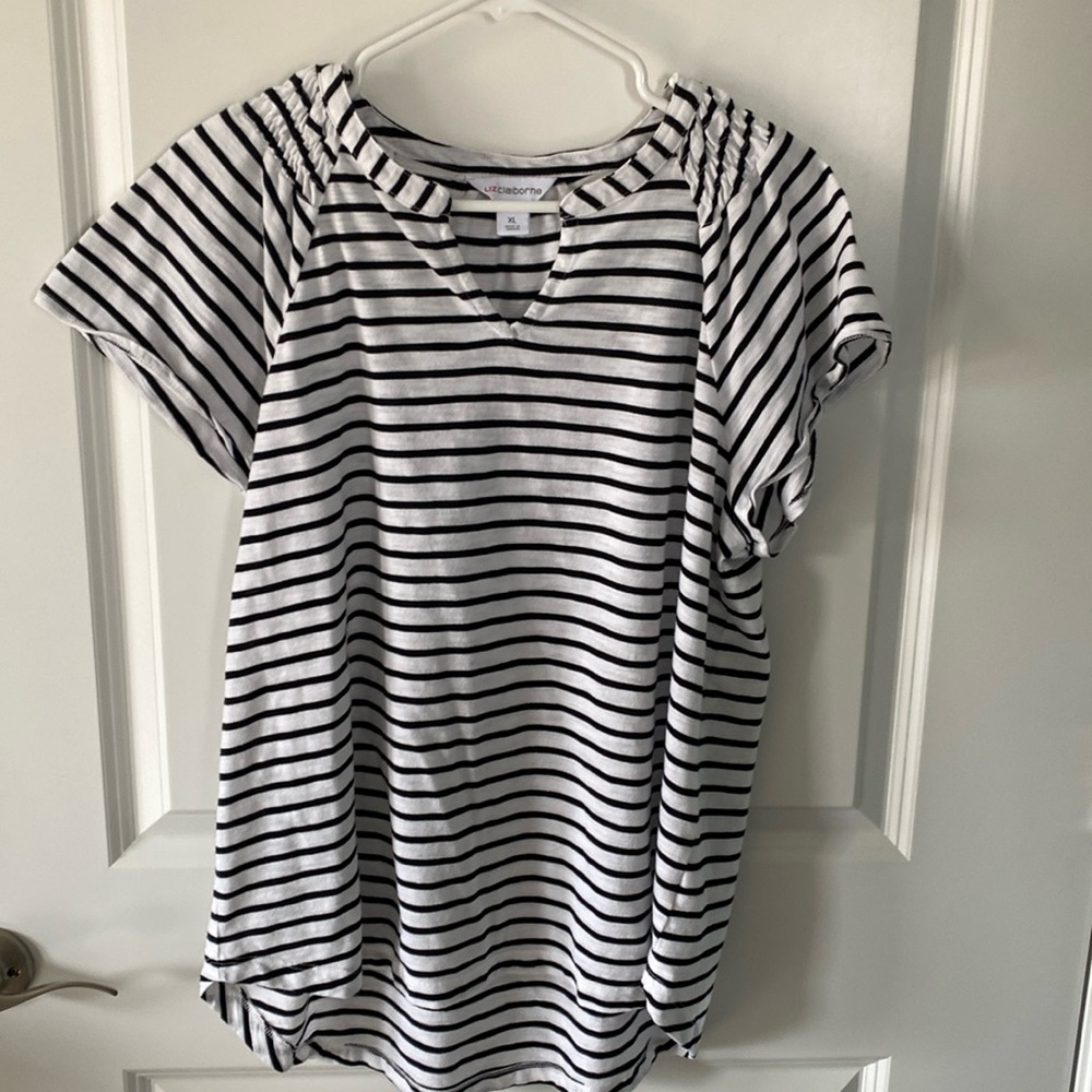 Women’s Xl striped shirt